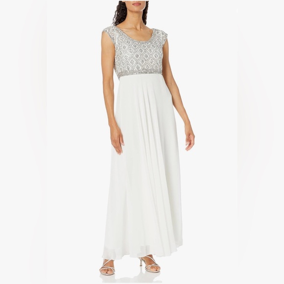 J Kara Women's Scoop Neck Cap Sleeve Beaded Bodice Popover Flare Dress- SIZE 8 - Picture 1 of 7